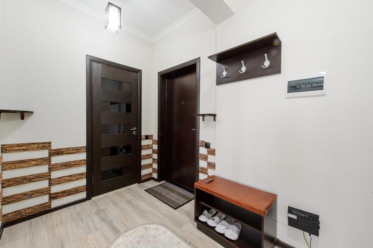 Appartments " Zhetysu-4" Алма Ата Екстериор снимка
