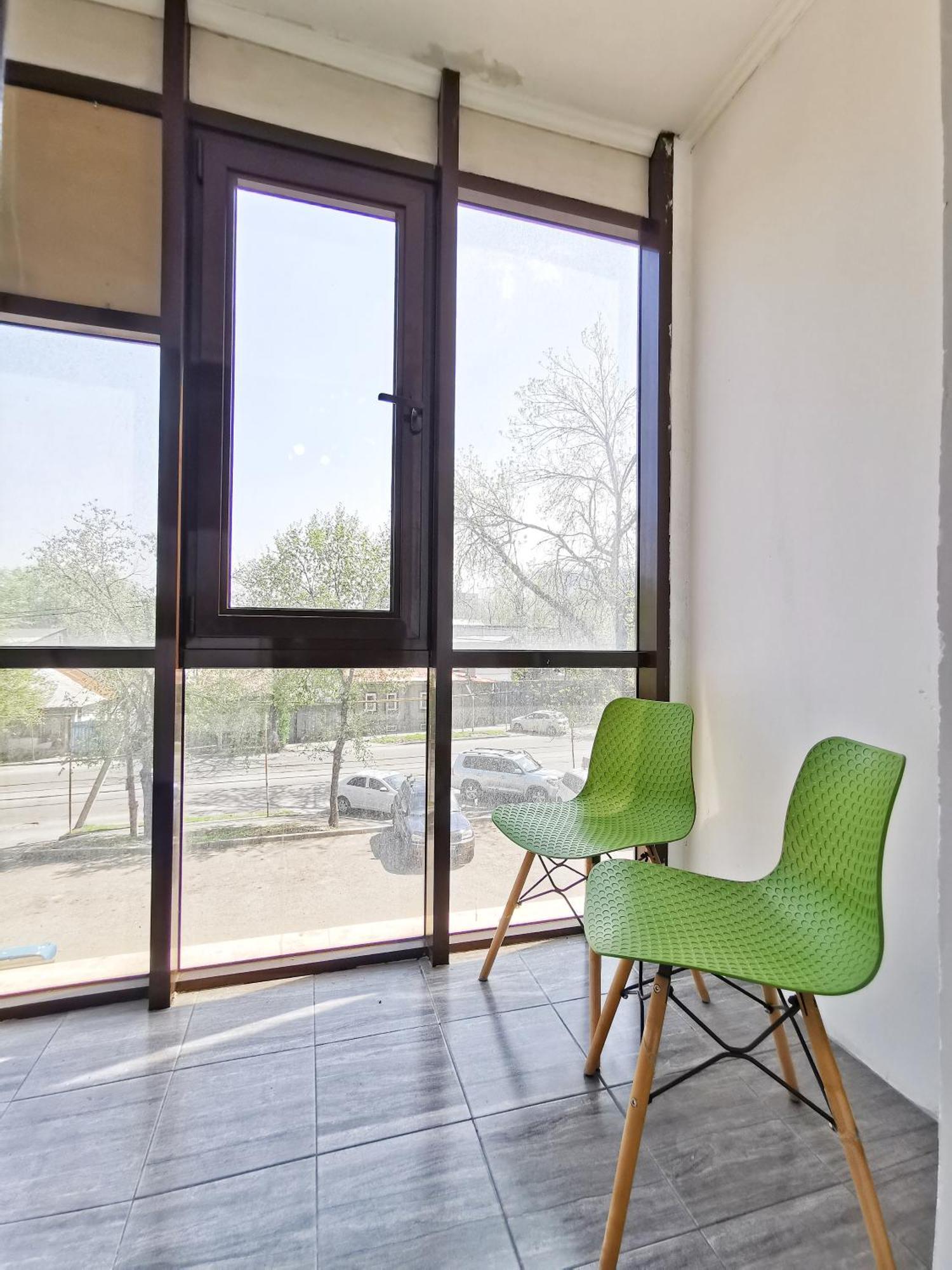 Appartments " Zhetysu-4" Алма Ата Екстериор снимка