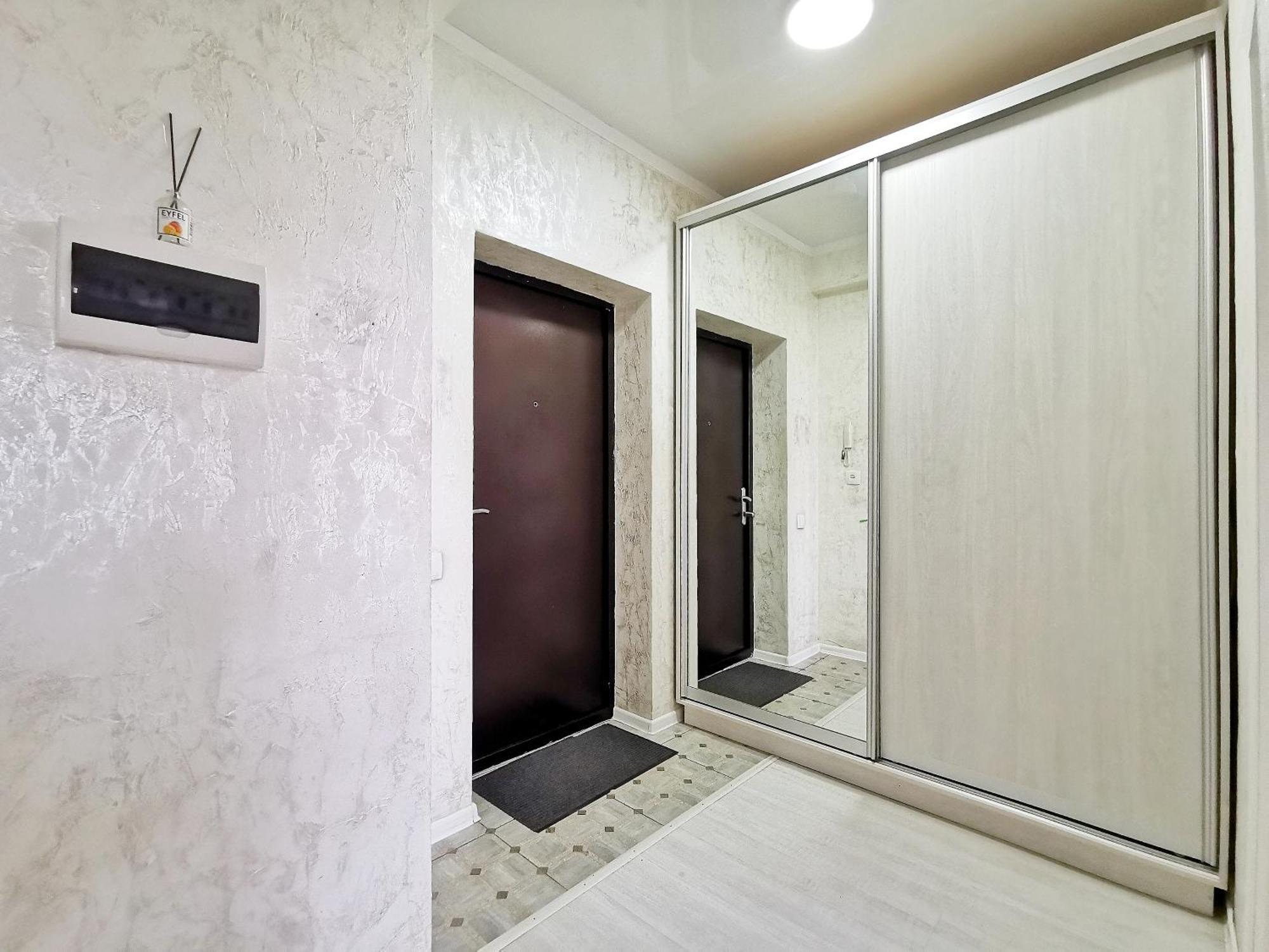 Appartments " Zhetysu-4" Алма Ата Екстериор снимка
