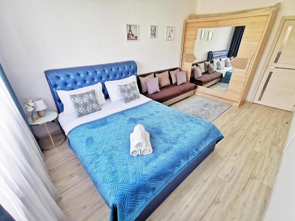 Appartments " Zhetysu-4" Алма Ата Екстериор снимка