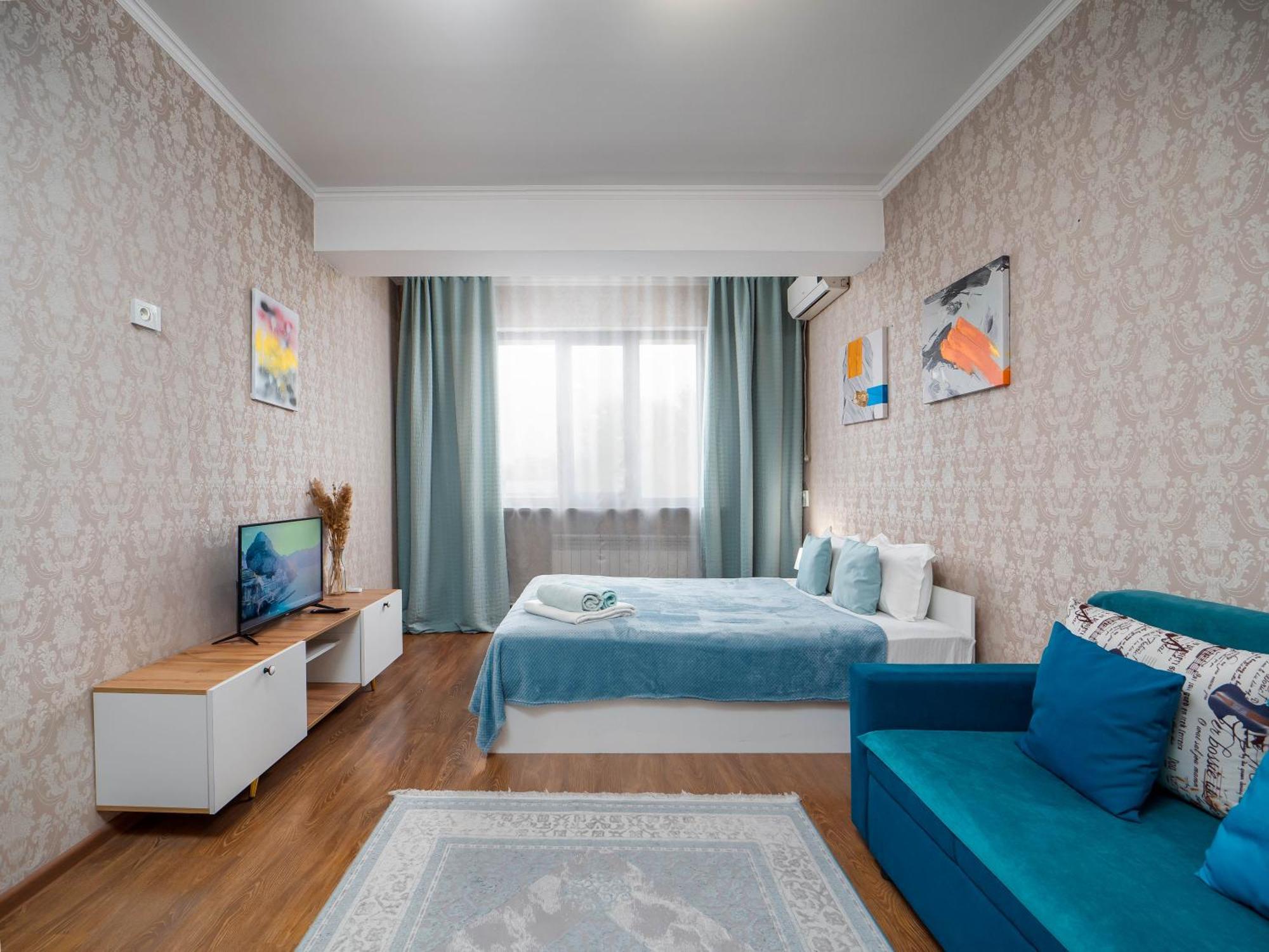 Appartments " Zhetysu-4" Алма Ата Екстериор снимка